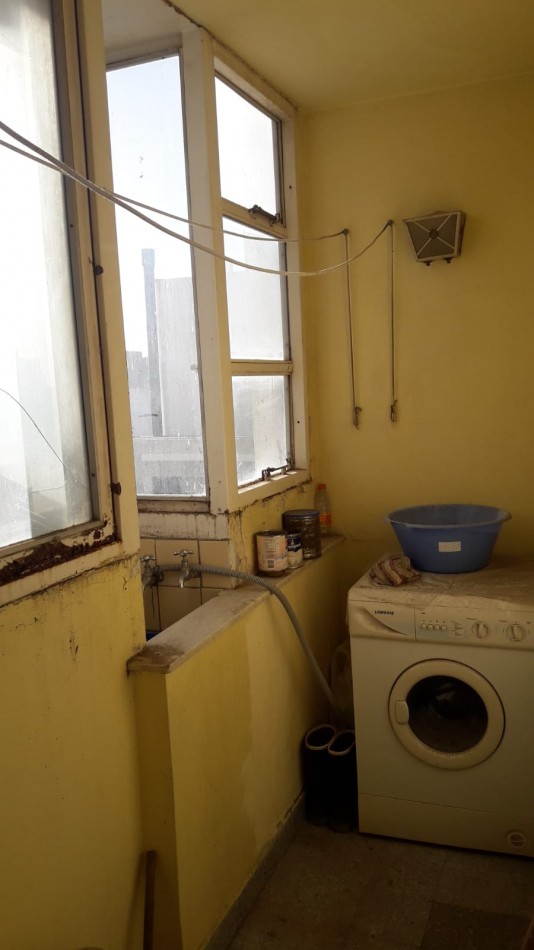 Departamento  para permutar  de 2 dormitorios en el centro de Bahia Blanca 
